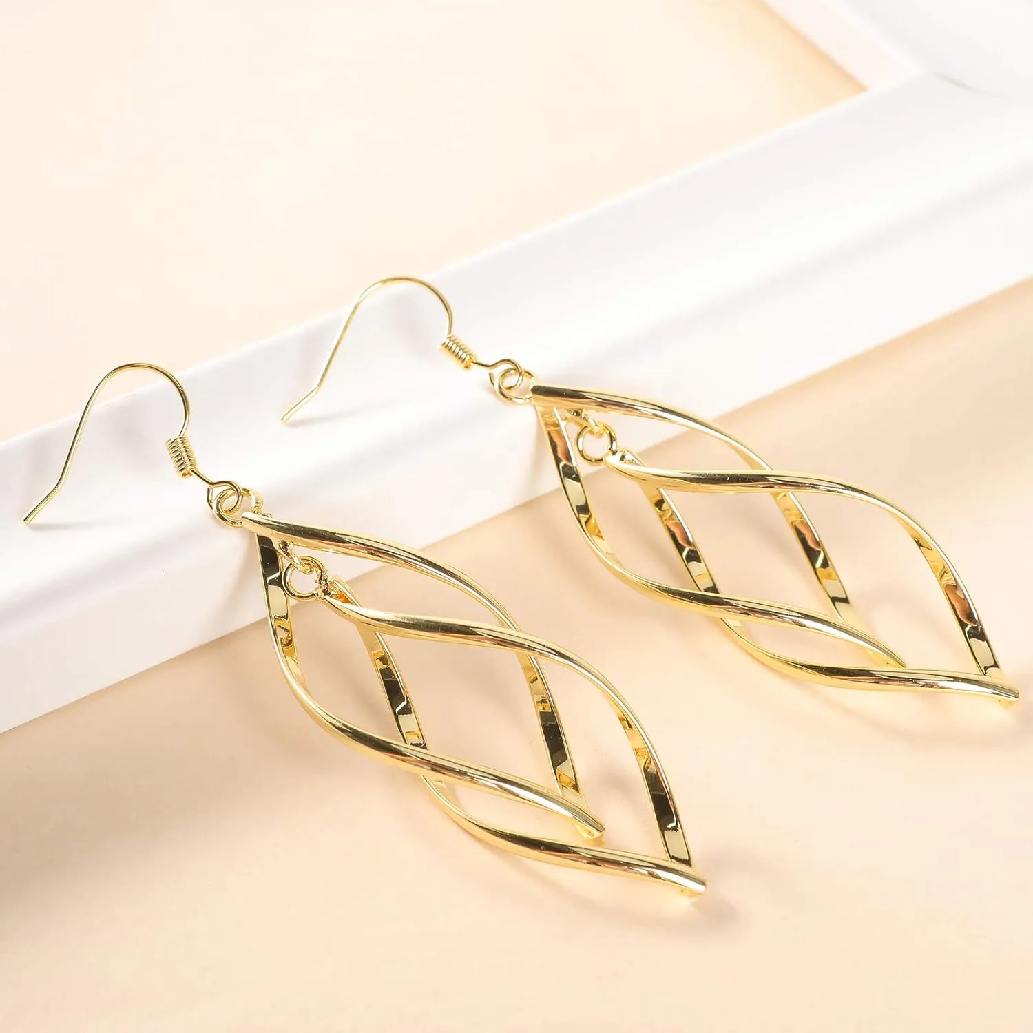 18K Gold Plated Linear Swirl Wire Earrings For Women dangling Boho Dangle Drop
