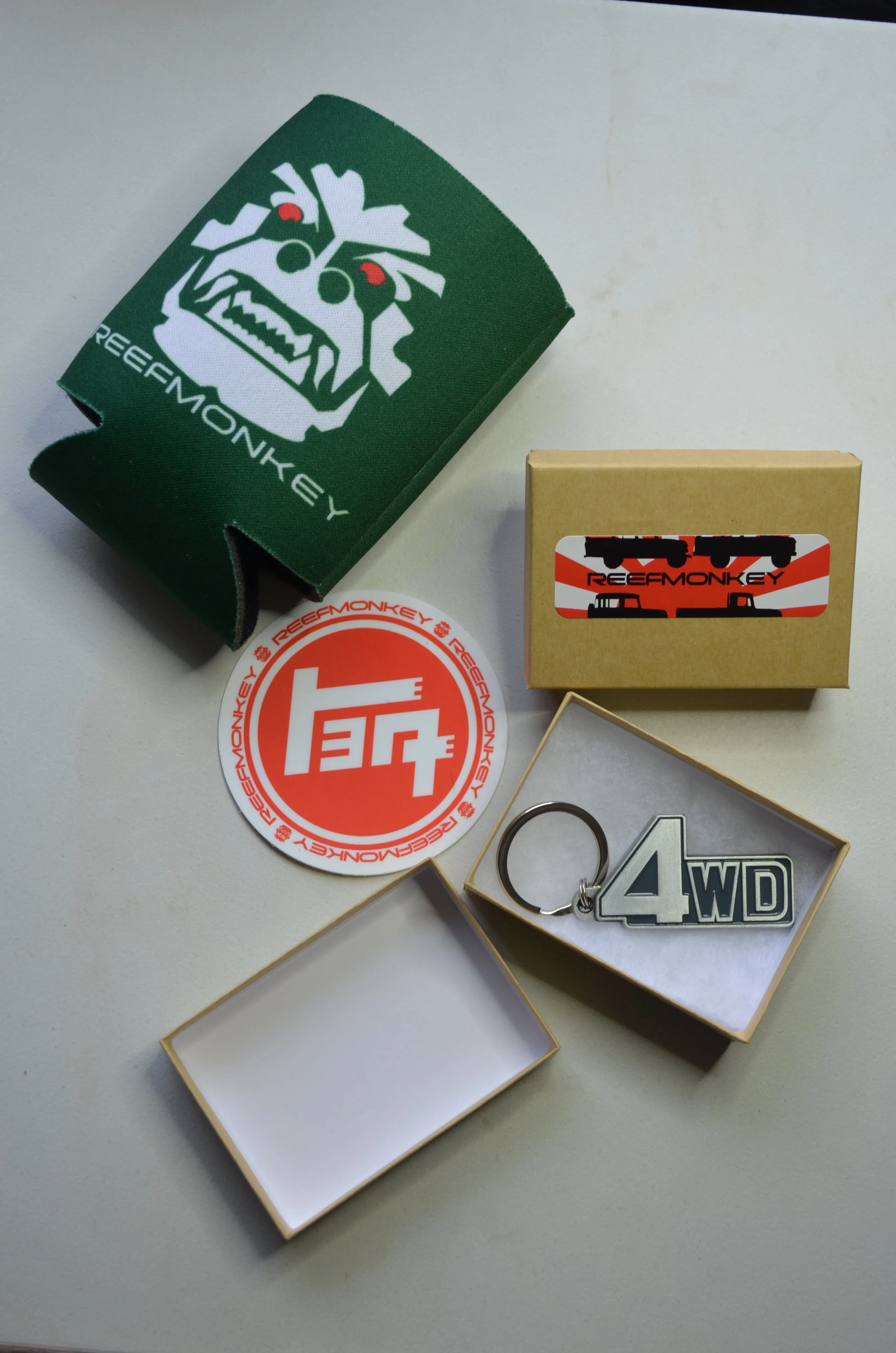 4WD FJ60 60 Series Land Cruiser Metal Silver Key Chain - Reefmonkey