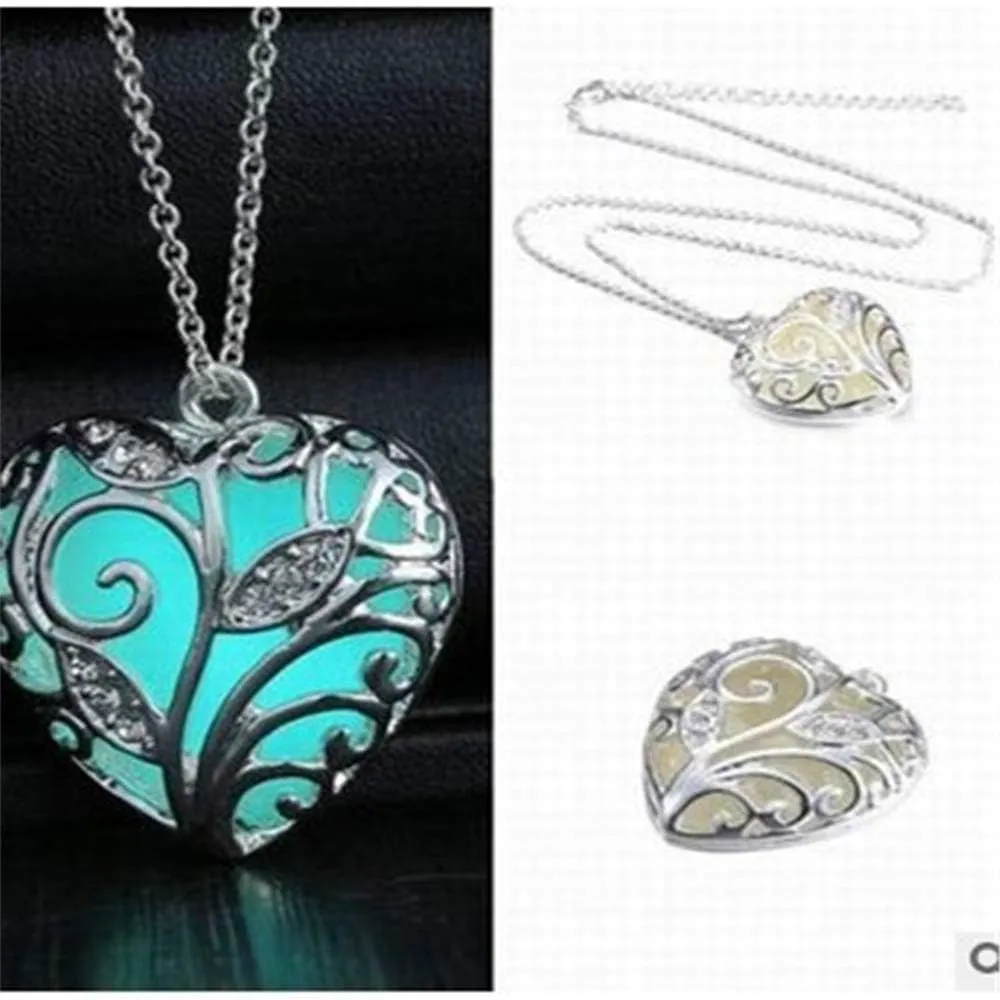 Aimimier Luminous Heart Necklace Halloween Fluorescent Stone Necklace Glow in The Dark Accessories for Women