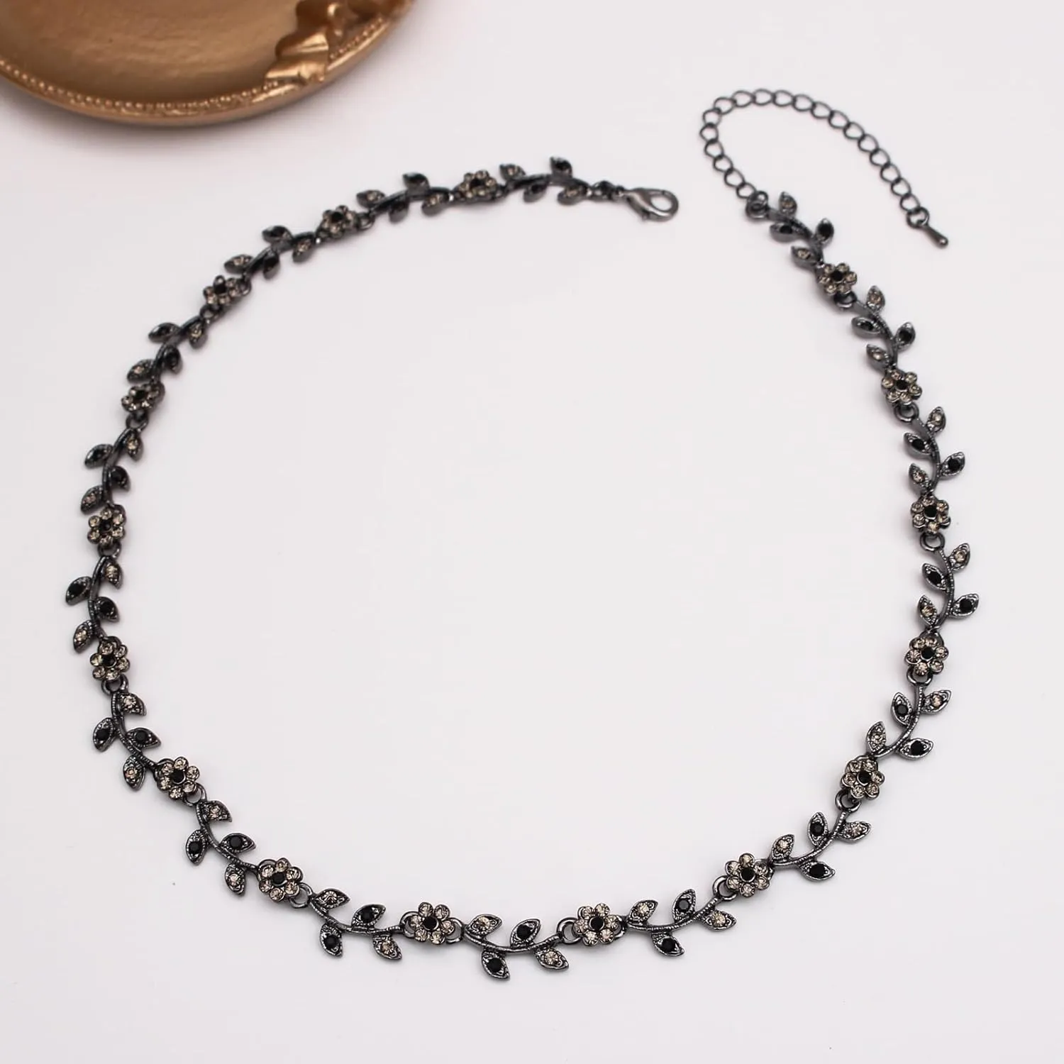 Austrian Crystal Rhinestone Choker Necklace Elegant Flower Leaf Chain Necklace Jewelry for Party Prom Costume Accessories for Women
