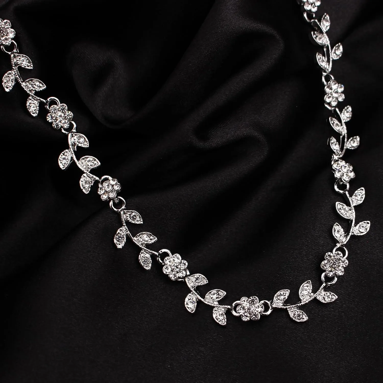Austrian Crystal Rhinestone Choker Necklace Elegant Flower Leaf Chain Necklace Jewelry for Party Prom Costume Accessories for Women