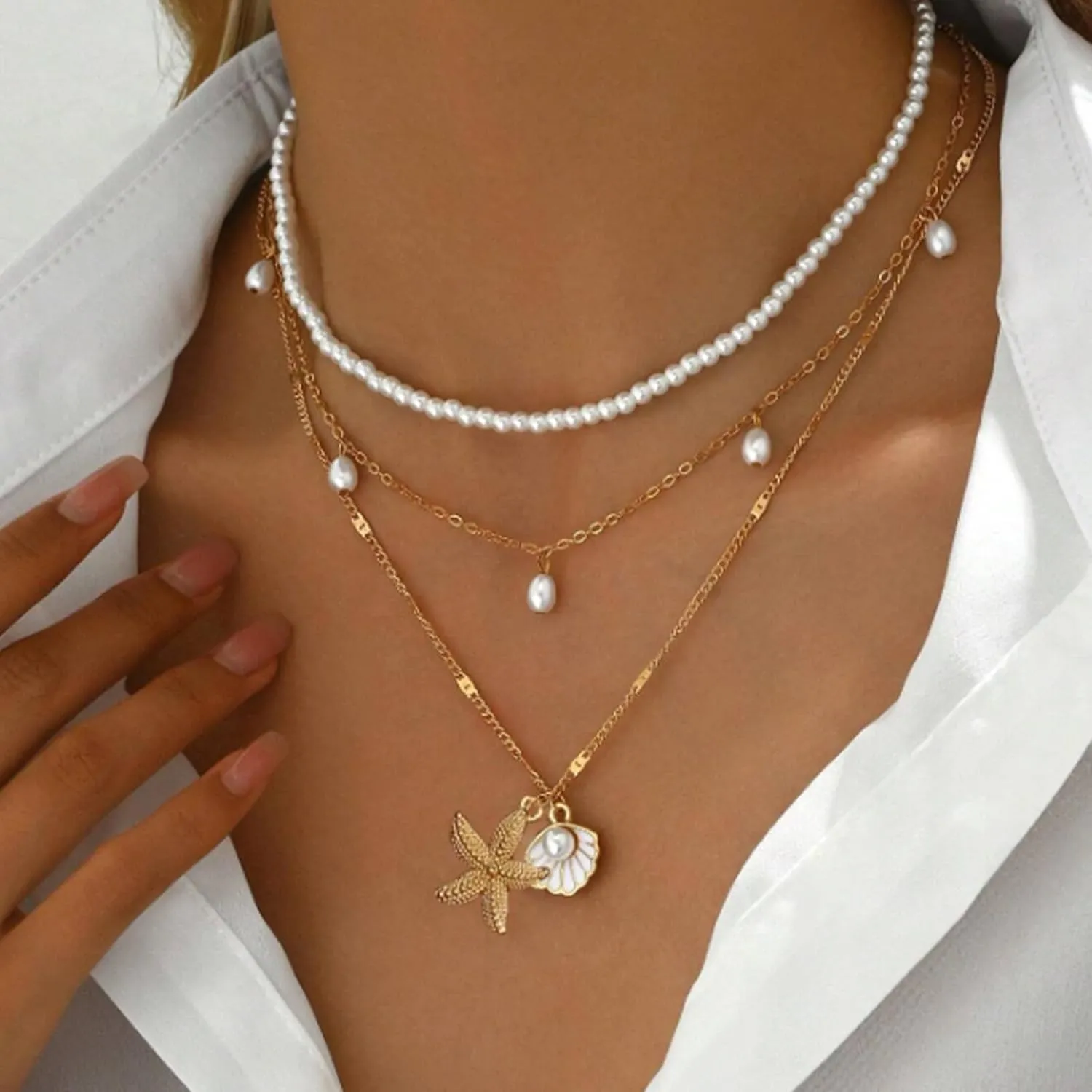 Beach Jewelry for Women Shell & Starfish Layered Necklace, Summer Seashell Pearl Puka Shell Beach Necklace Jewelry Gift for Her