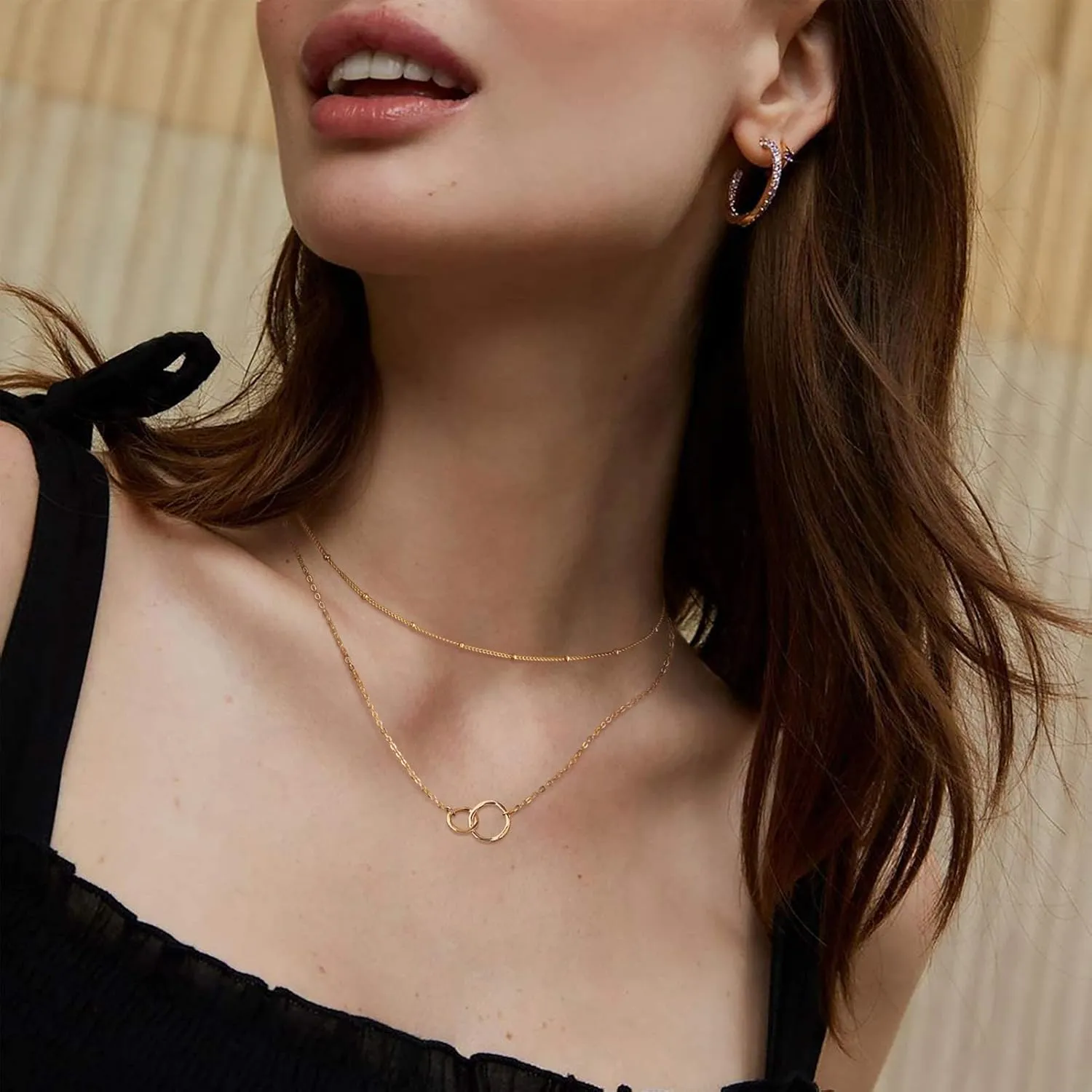Bemoly Multilayered Necklace for Women, 14K Gold Plated Chain Choker Hammered Coin Bar Dainty Y Pendant Long Necklace 3 Layered Choker Necklace Simple Costume Jewelry