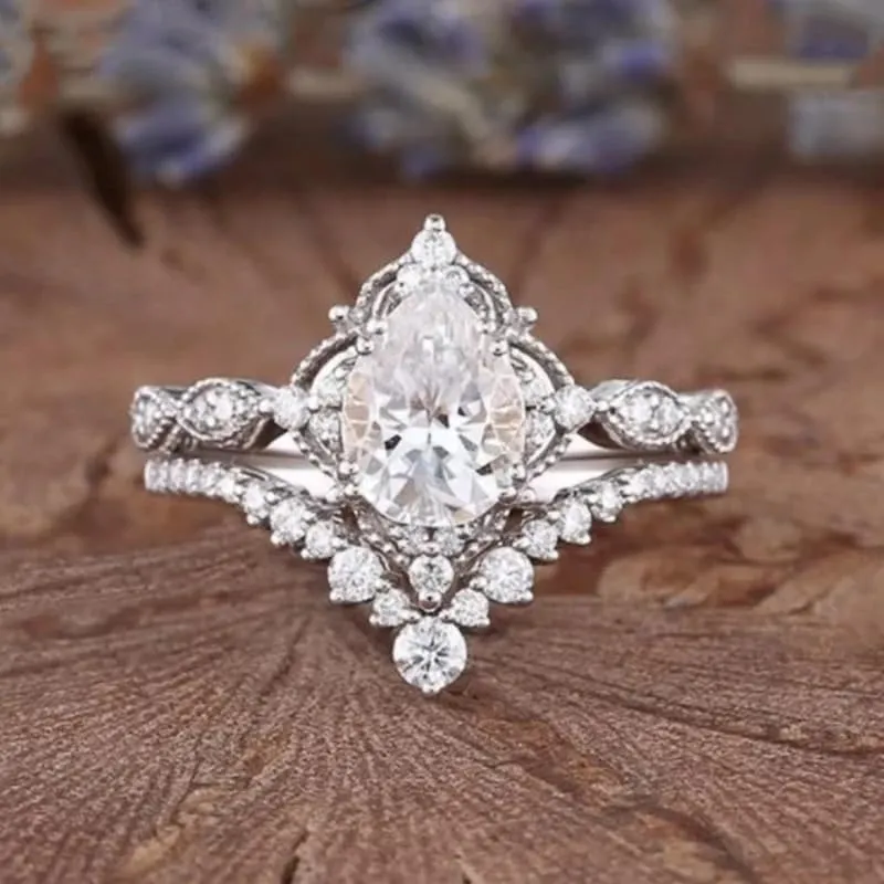 Biuhapiy Droplet Crown Couple Ring Set, Crystal-Embedded Zirconium Wedding Bands, Elegant Floral Edge Design for Him & Her 7