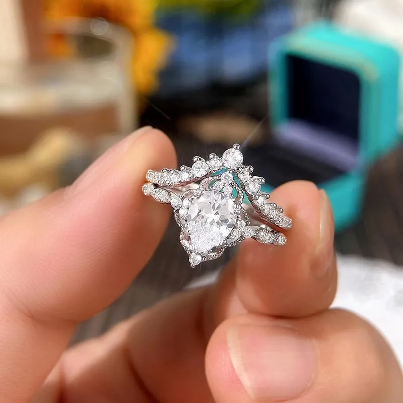 Biuhapiy Droplet Crown Couple Ring Set, Crystal-Embedded Zirconium Wedding Bands, Elegant Floral Edge Design for Him & Her 7