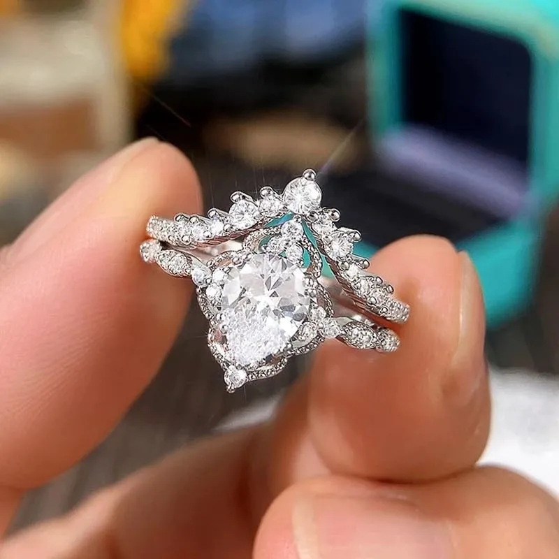 Biuhapiy Droplet Crown Couple Ring Set, Crystal-Embedded Zirconium Wedding Bands, Elegant Floral Edge Design for Him & Her 7