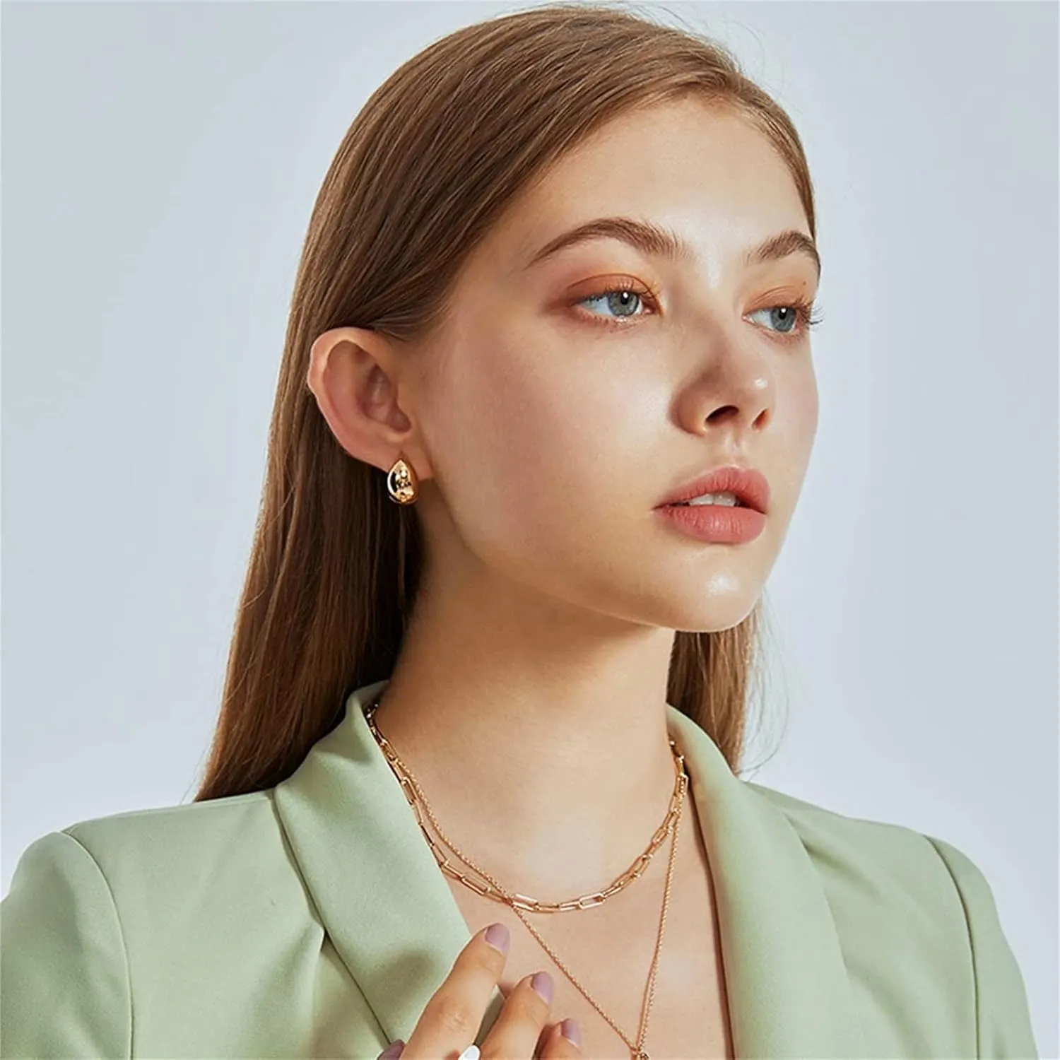 Chunky Gold Hoop Earrings 18K Gold Plated Hoop Earrings Chunky Huggie Earrings for Women, Minimalist Jewelry Gift