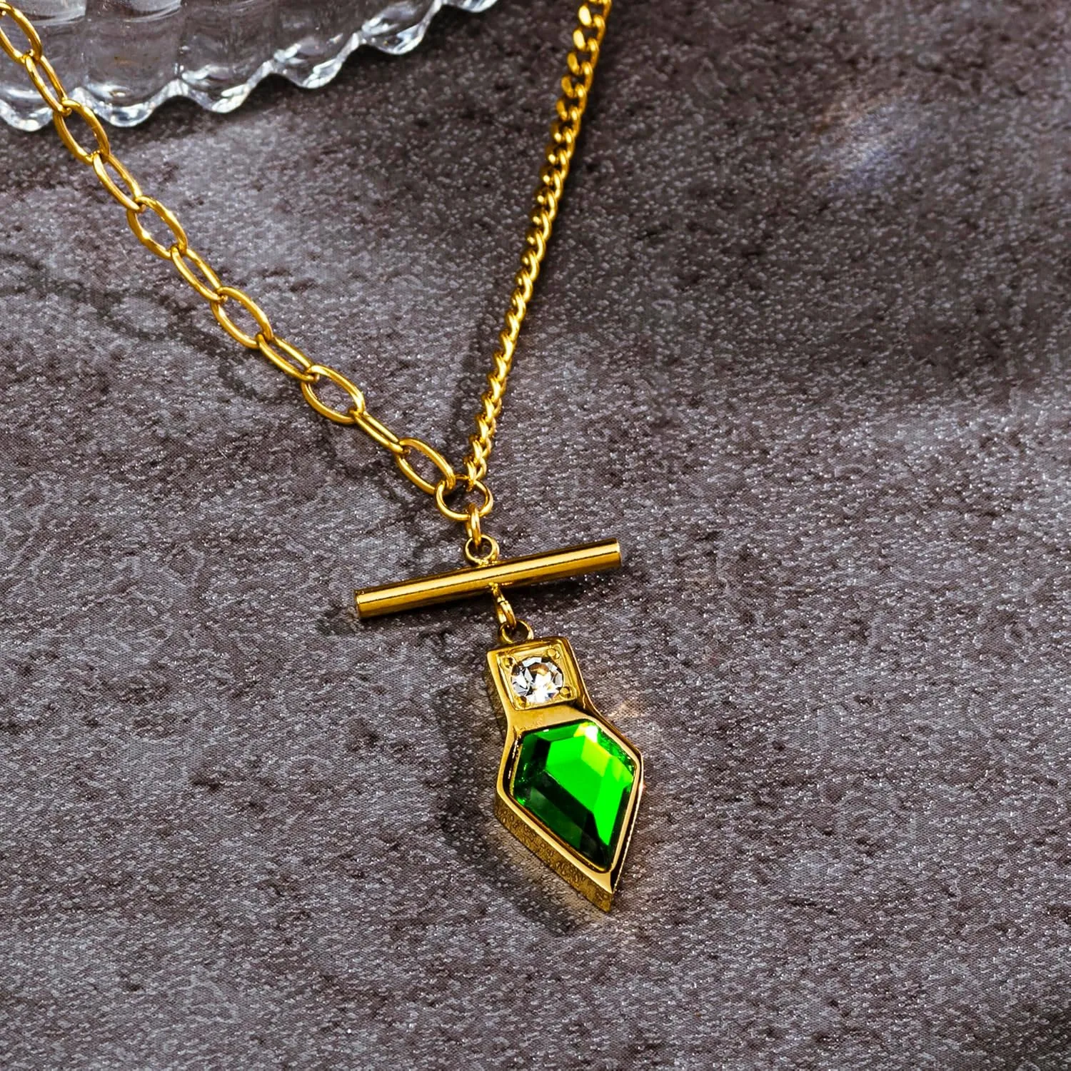 DASIQI Colorful Heart Cubic Zirconia Pendant Necklace, Gold Stainless Steel Chain, Women Asymmetric Chain,18 inches, Red Green lavender