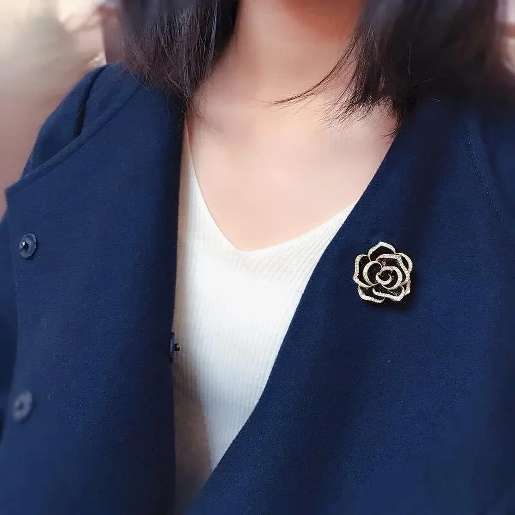 Elegant Crystal Blooming Rose Flower Brooch Lapel Pin Breastpin for Women Birdal Cardigan Hat Scarf Suit Sweater Floral Pins