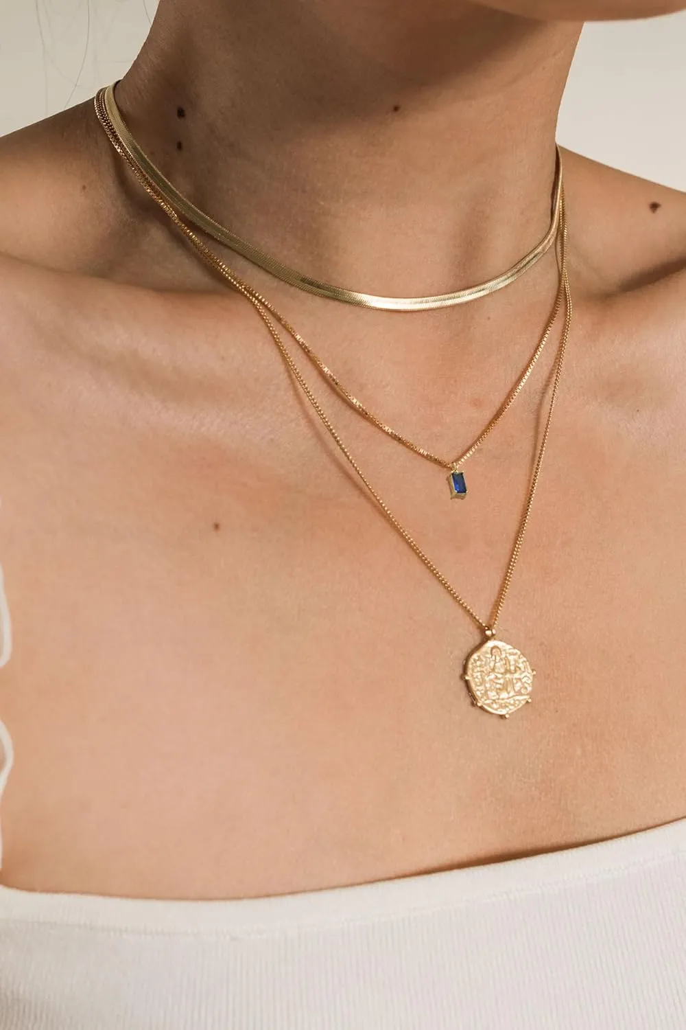 FUNEIA Diamond Necklaces for Women 14K Gold Plated Emerald Birthstone Necklace for Women Mothers Dainty Gold Necklace Blue Green Cubic Zirconia Pendant Necklace Birthday Gifts for Women Jewelry