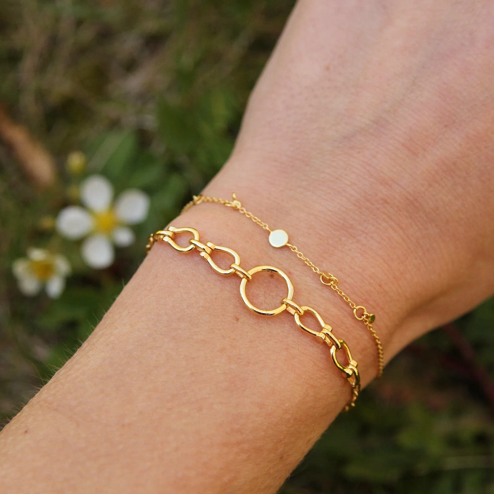 Gold Horseshoe Link Bracelet