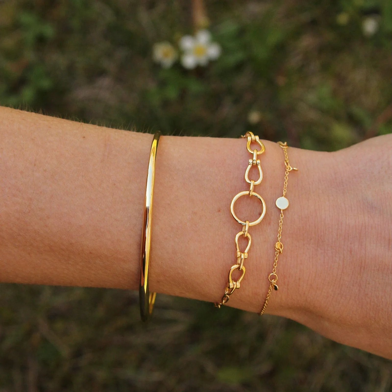 Gold Horseshoe Link Bracelet