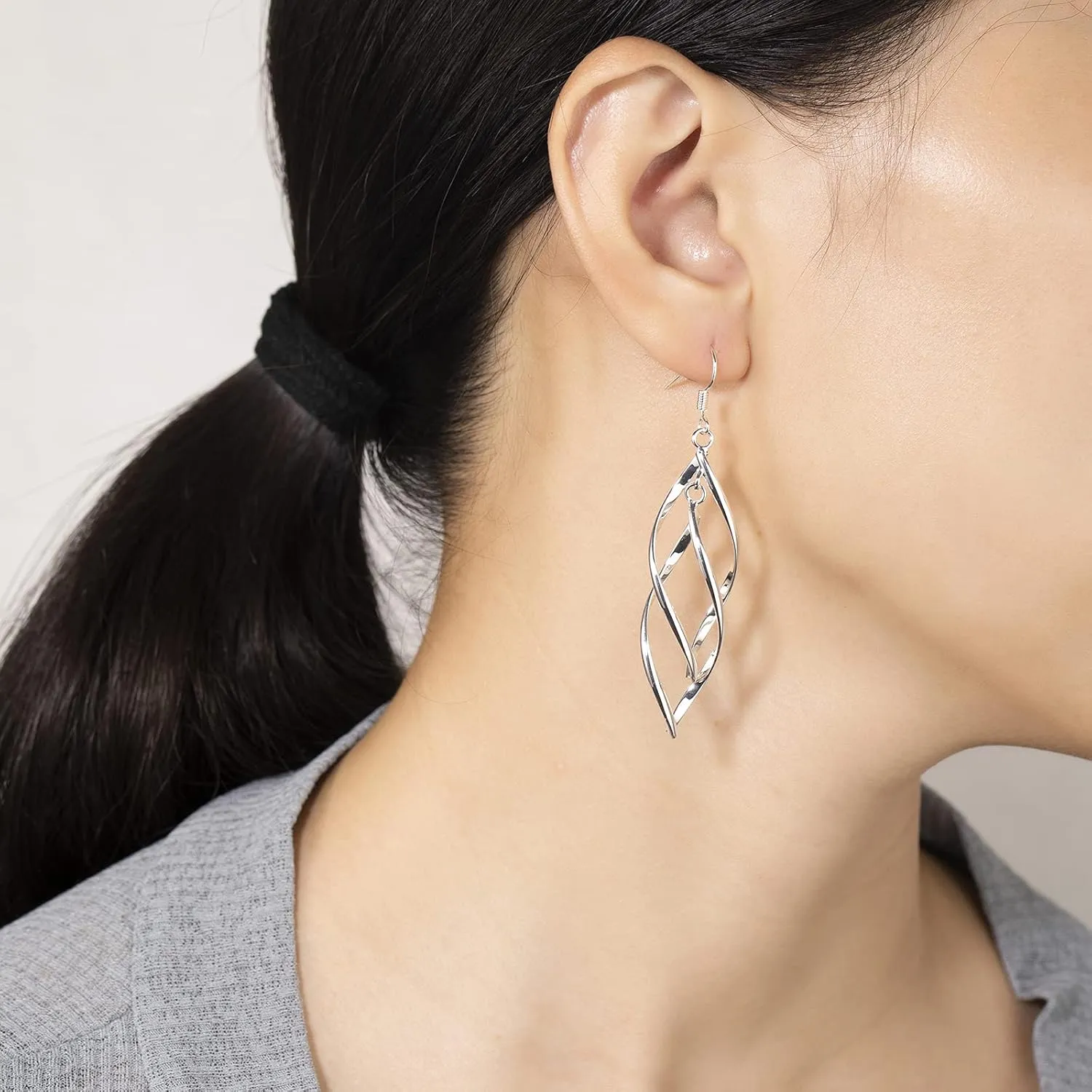 Gold Plated Earrings for Women Hypoallergenic Gold Earrings Statement Earrings for Girl Trendy Fashion Gold Jewelry Gifts Above 12 Years Old