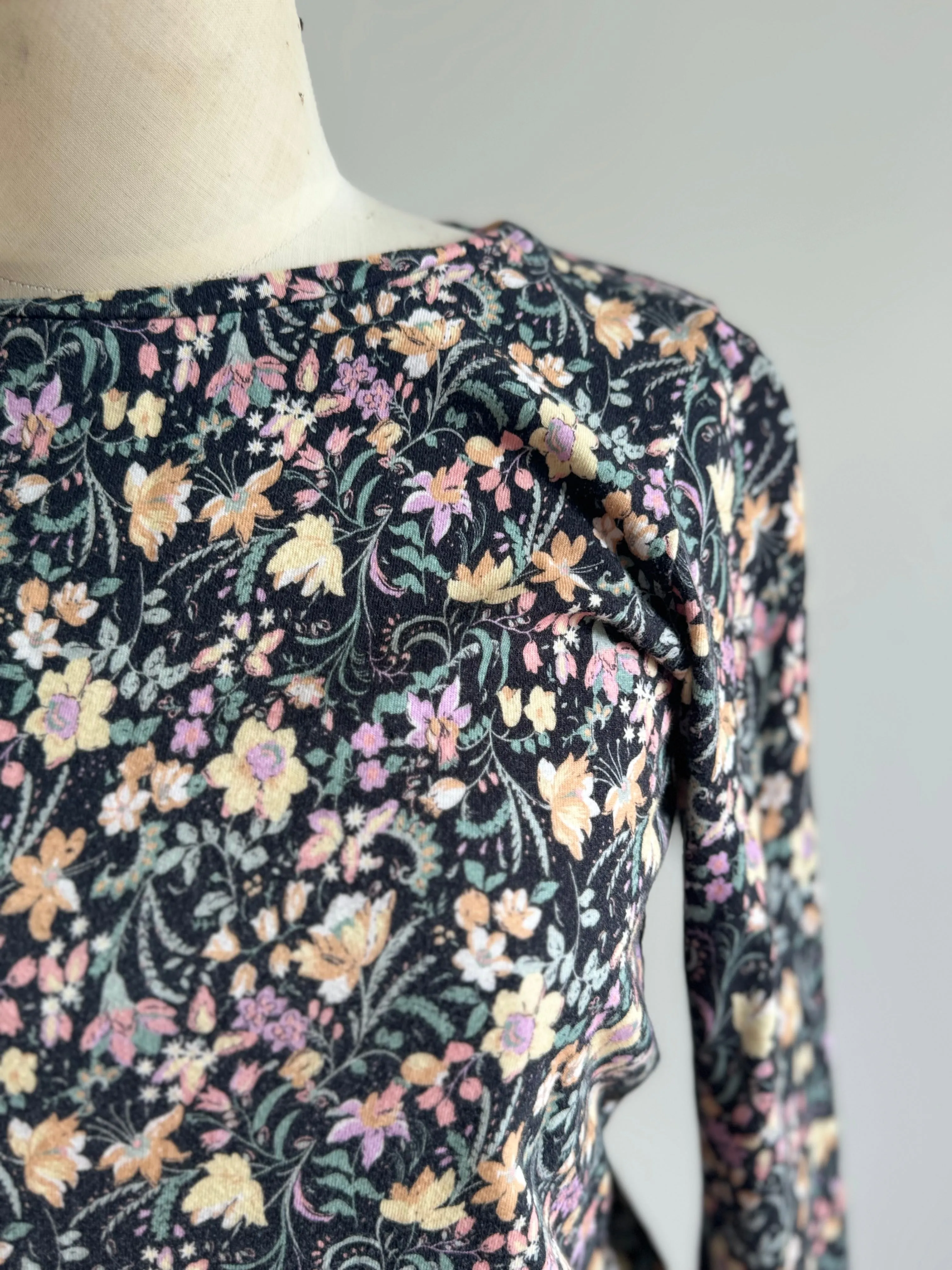 Gorgeous Ruby Floral Cotton Long Sleeve T - Size 8