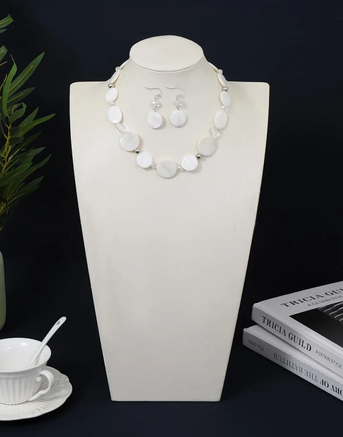Jules D.Chunky Beads Necklace Colorful Shell Necklace Fashion Statement Necklace Set for Women Gifts
