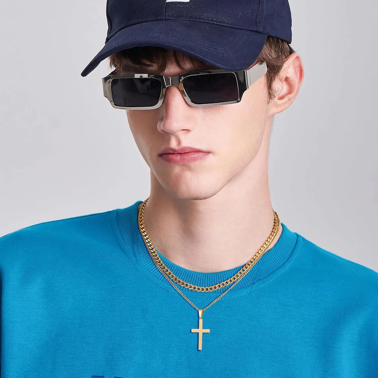 Layered Cross Necklace for Men Gold/Silver Stainless Steel Cross Pendant Necklace Cuban Link Chains for Mens Christian Necklace, Cross Chain Necklace for Men Jewlery Gifts 17-20 Inches