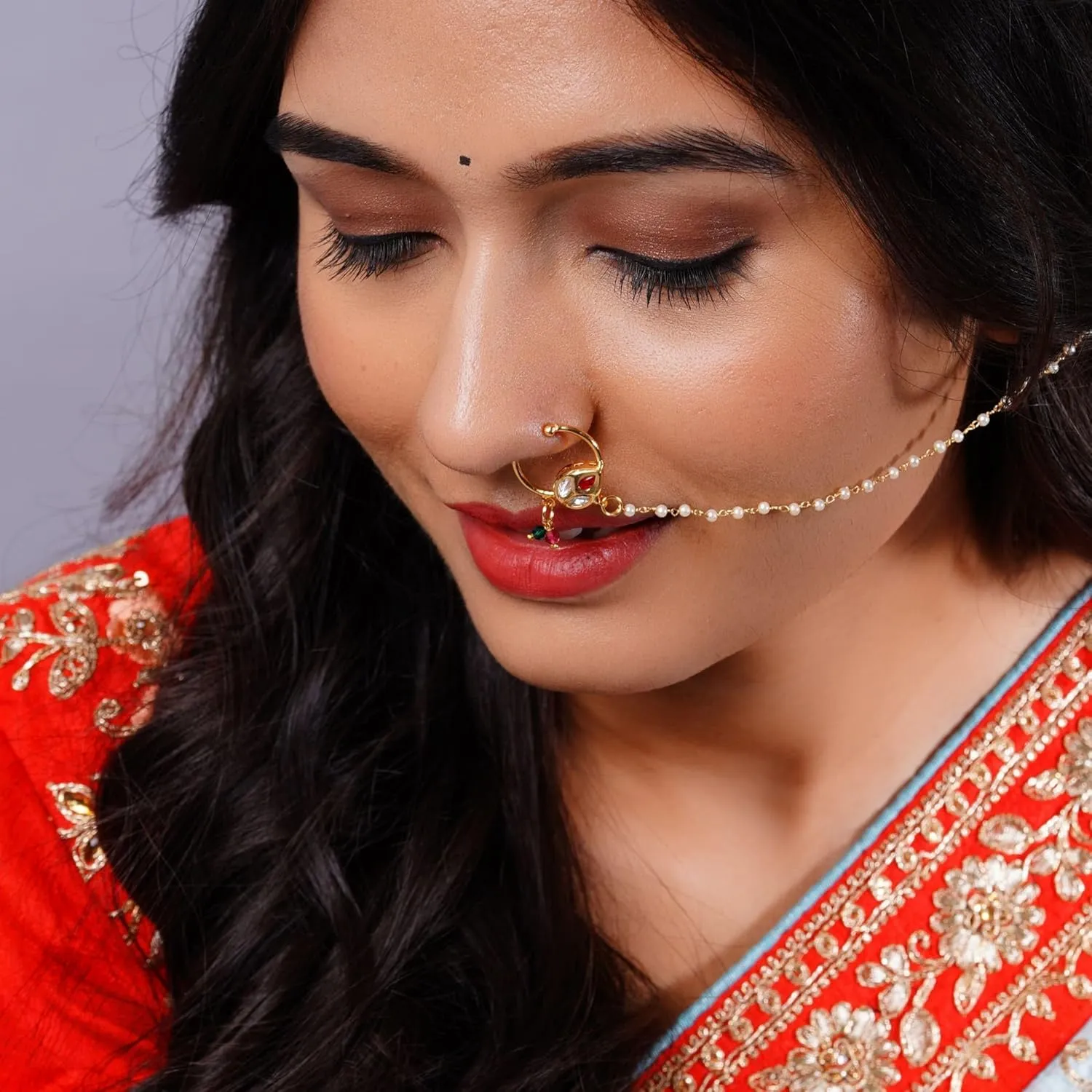 LoveNspire Kundan Classis Nose Ring with Gold Plating Pearl Hair Chain - Indian Bridal Nath with Faux Pearl Chain Designer Bollywood Style Nose Stud for Women Non-Piercing Nose Accessory Gift for Her