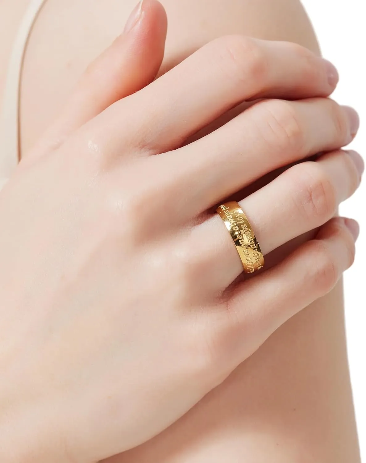 Milreson 18K Gold-Plated Rings for Women Non Tarnish Promise Ring for Couples Engraved Wedding Band for Men and Women with "Two Shall Be As One" Stainless Steel Engagement Ring Ideal Gift for Couples