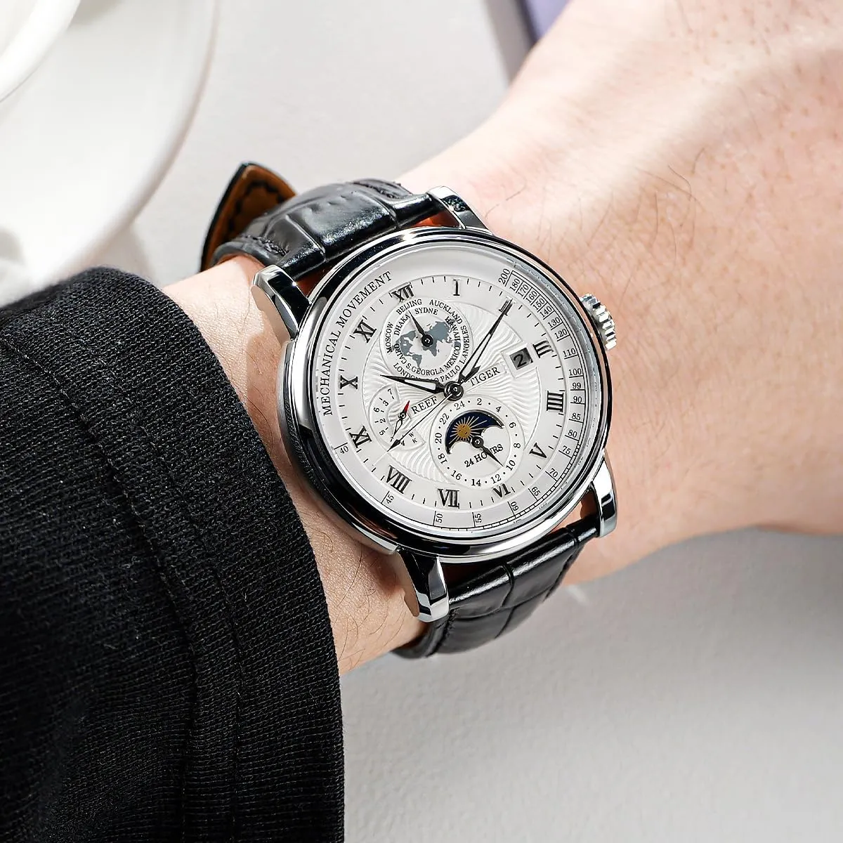 REEF TIGER Brand Moonphase Leather Automatic Watch Mens Complete Calendar Luminous Transparent Mechanical Wristwatch RGA1963