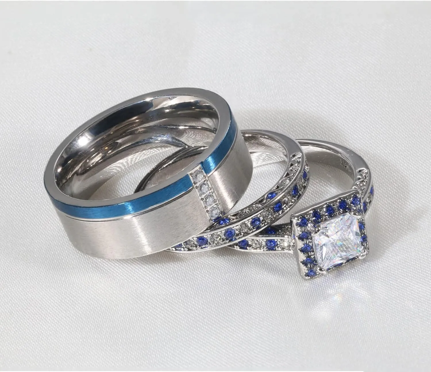 ringheart His and Hers Ring Couple Rings White and Blue Matching Ring 1.5ct AAA Cz Womens Wedding Ring Sets Wedding Bands