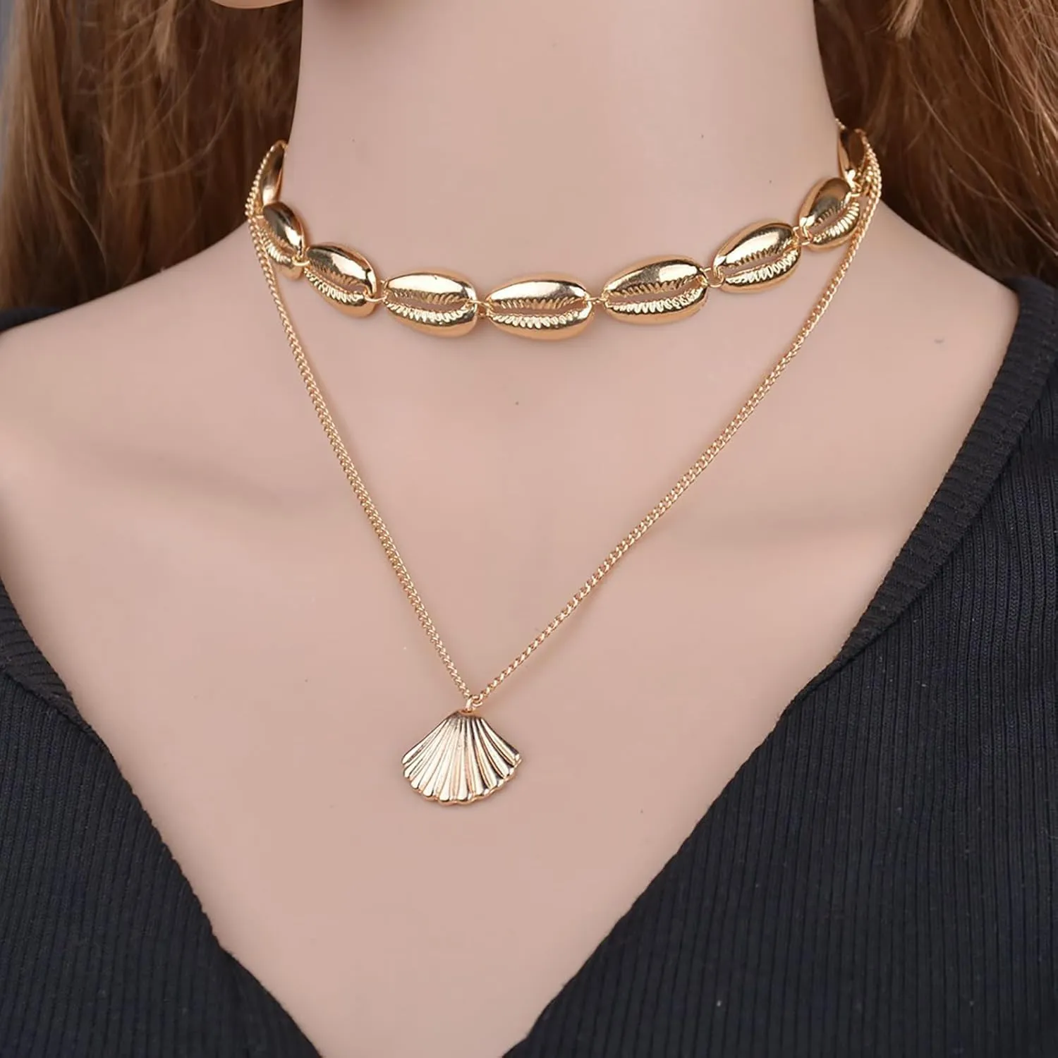 Roe Dolph Shell Necklaces for Women Gold Seashell Necklace Boho Beach Starfish Conch Pendant Necklace Vacation Summer Outfits for Women
