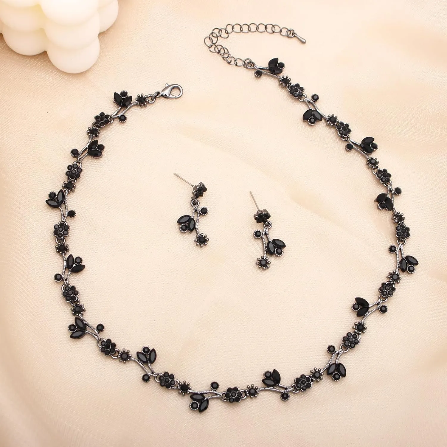 SFE Elegant Brides Austrian Crystal Flower Choker Necklace Drop Dangle Earring Bracelet Wedding Jewelry Set for Bridesmaid Prom Costume Jewelry Set for Women