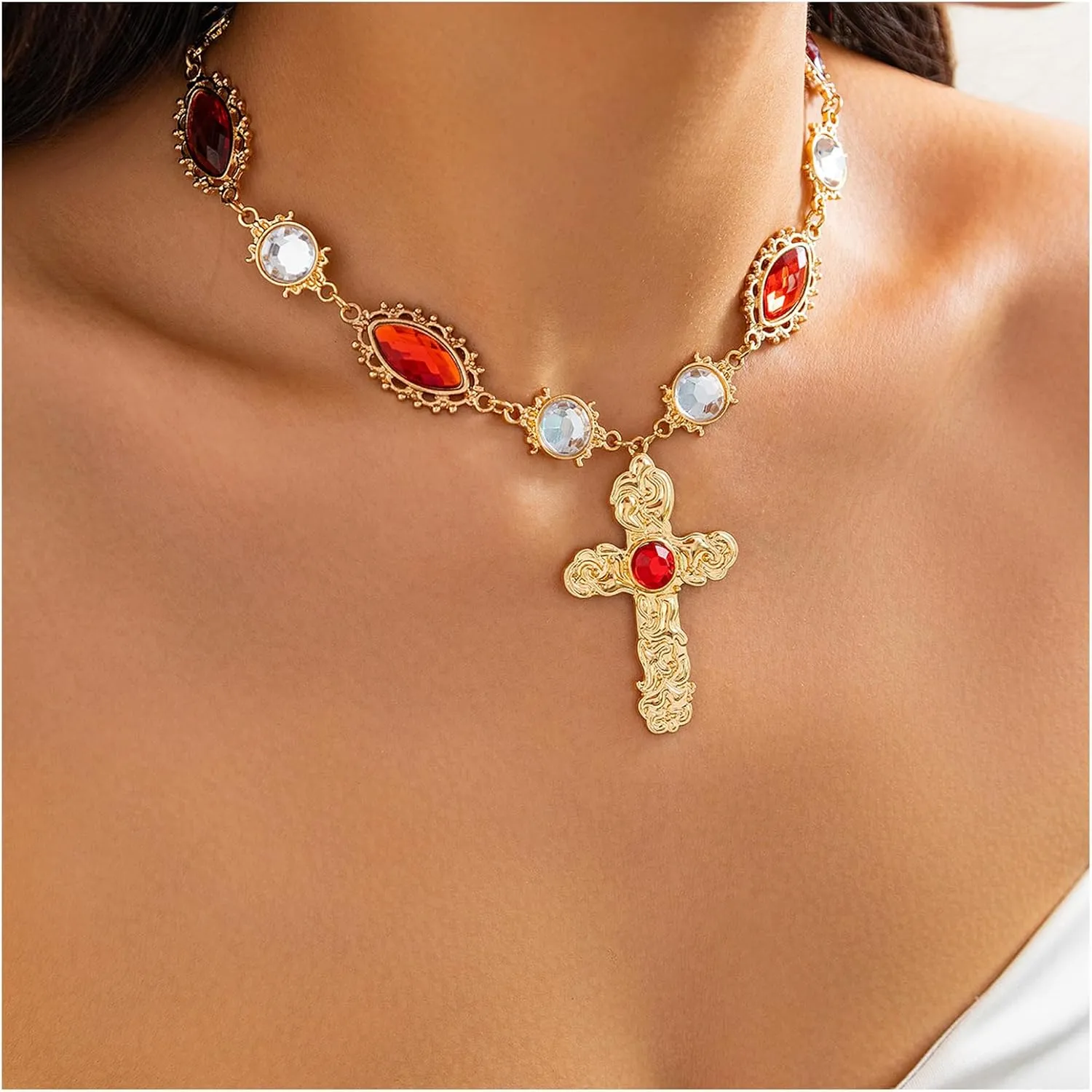Silver/Gold Metal Link Chain Necklace Rhinestone Cross Pendant Choker Necklace Sexy Bridal Wedding Crystal Chest Body Chain for Women