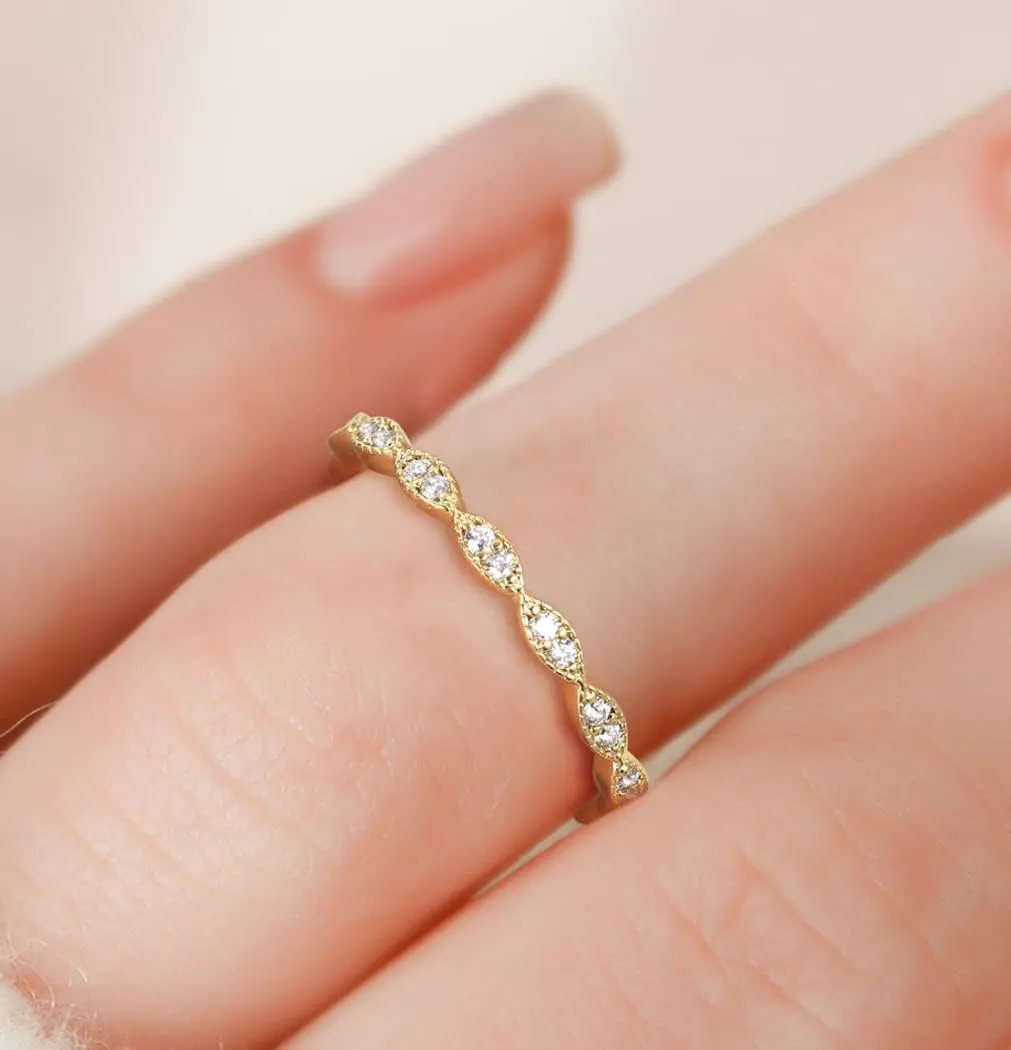 TIGRADE Eternity Ring Oval Milgrain Cubic Zirconia Anniversary Stacking Ring CZ Wedding Band for Women Size 3-13