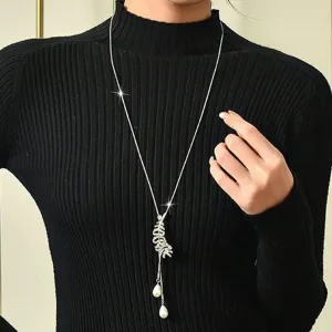 Wiwpar Crysrtal Rhinestone Leaf Pearl Pendent Necklace Sterling Silver Larait Bar Y Lariat Long Chain Drop Sweater Chain Statement Necklace Adjustable Jewelry Accessories for Party Wedding (Silver)