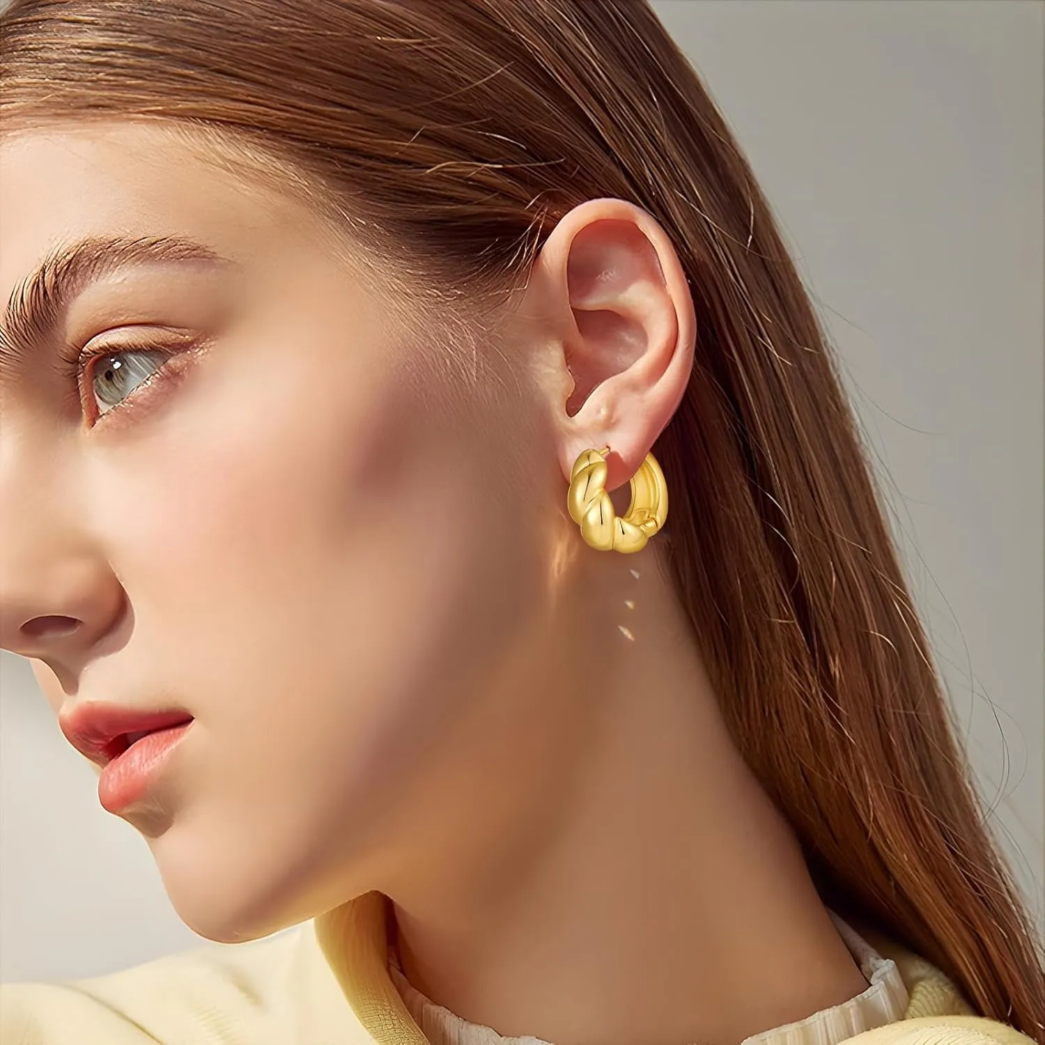 YUJIE Gold Chunky Twist Hoop Earrings Thick 18k Gold Plated Earrings for Women Trendy Jewelry